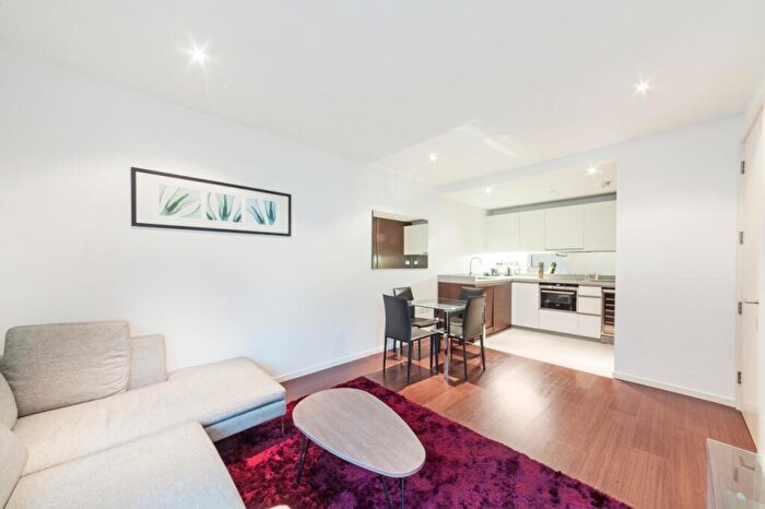 1 Bedroom Flat To Rent In Baltimore Wharf, Canary Wharf, London, E14