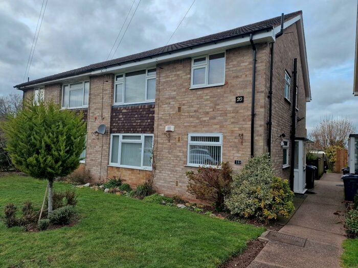 2 Bedroom Ground Maisonette To Rent In Harland Road, Four Oaks, Sutton Coldfield, B74