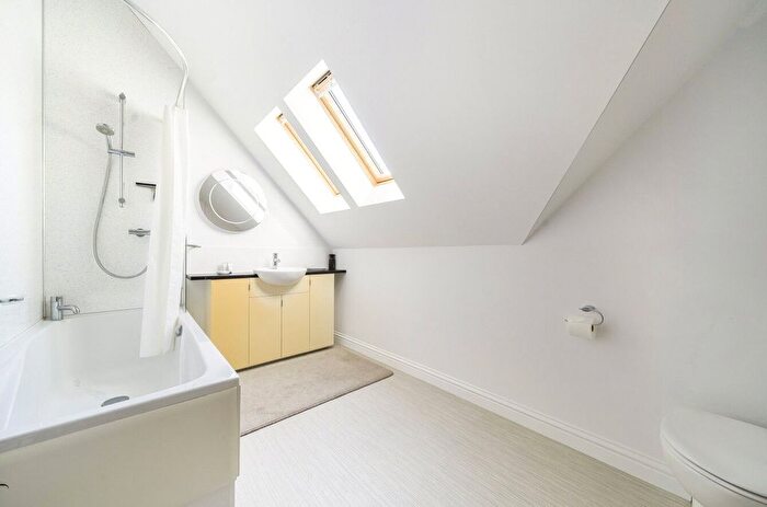 4 Bedroom Detached House For Sale In Budleigh Salterton, Devon, EX9