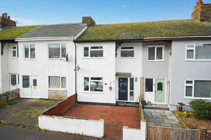 3 Bedroom Terraced House For Sale In Clemence Street, Lowestoft, NR32