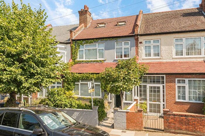 4 Bedroom Property For Sale In Links Road, Tooting, SW17