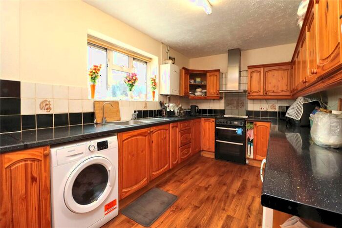 3 Bedroom Semi-Detached House For Sale In Henslow Way, Woking, Surrey, GU21