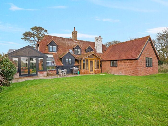 4 Bedroom Equestrian Facility For Sale In Hatchet Lane, Beaulieu, Brockenhurst, SO42