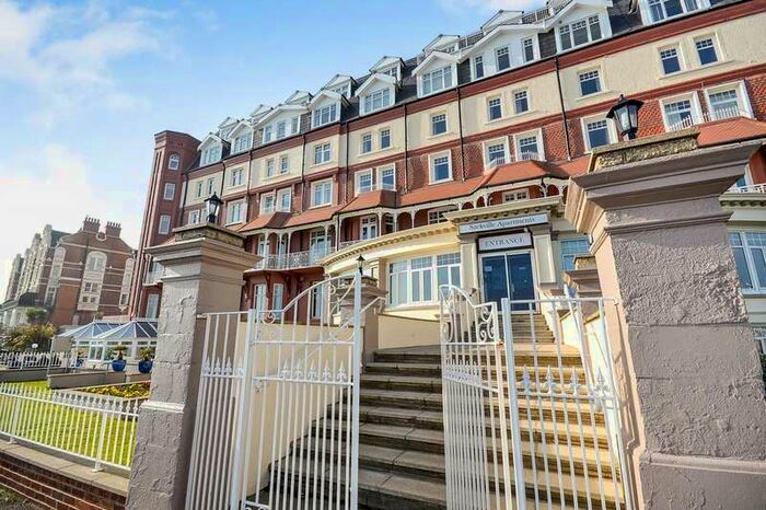Retirement Property To Rent In De La Warr Parade, Bexhill-on-sea, TN40