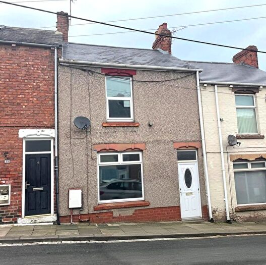 3 Bedroom Terraced House For Sale In Church Street, Ferryhill, DL17