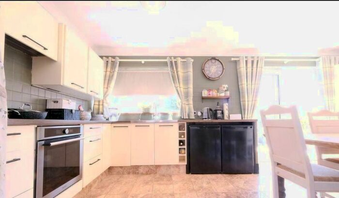 2 Bedroom Detached House To Rent In Bramble Avenue, Bean, Dartford, London DA2
