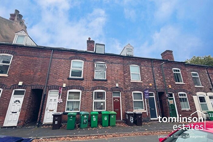 4 Bedroom Terraced House To Rent In Hart Street, Lenton, Nottingham, NG7