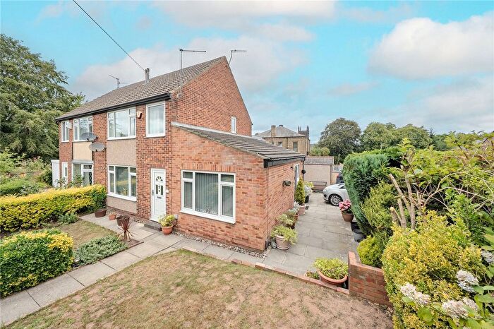 3 Bedroom Semi-Detached House For Sale In Beckbury Close, Farsley, Pudsey, West Yorkshire, LS28