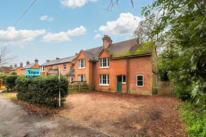 4 Bedroom Semi-detached House For Sale In Soke Road, Silchester, Reading, RG7