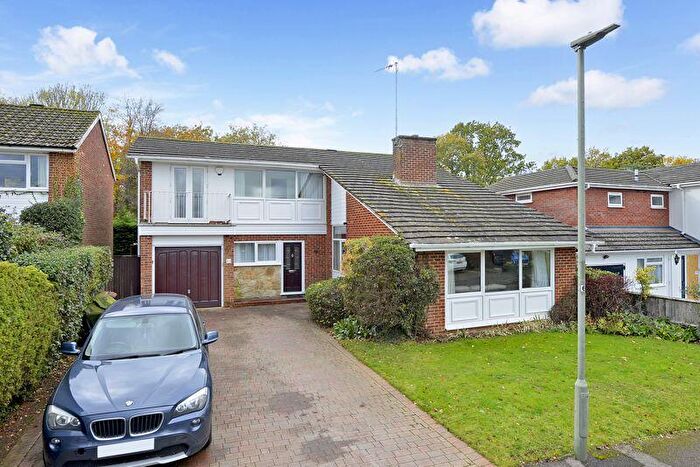 4 Bedroom Detached House For Sale In Northdowns, Cranleigh, GU6
