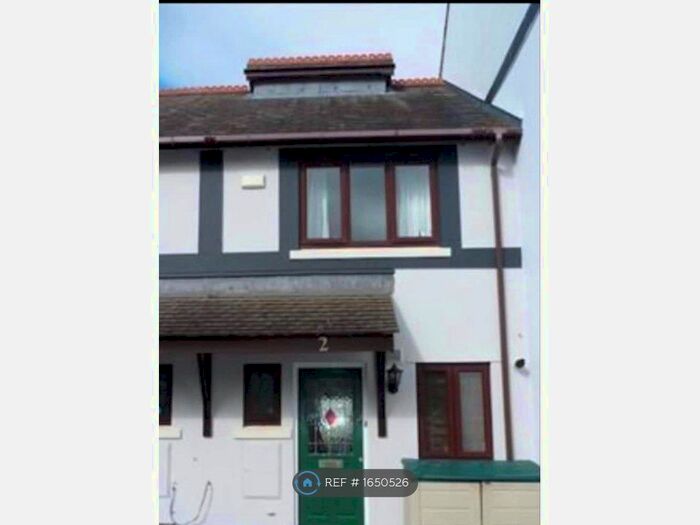 2 Bedroom Terraced House To Rent In Beacons Way, Conwy, LL32