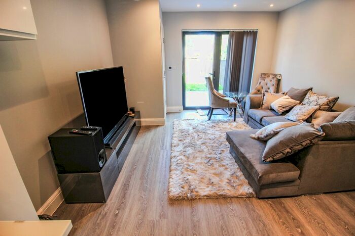 1 Bedroom Flat To Rent In Sancroft Road, Harrow, HA3