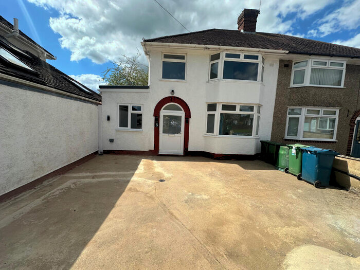 4 Bedroom House To Rent In Coleridge Close, Cowley, OX4