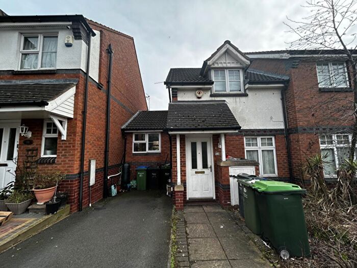 2 Bedroom House To Rent In Brasshouse Lane, Smethwick, B66