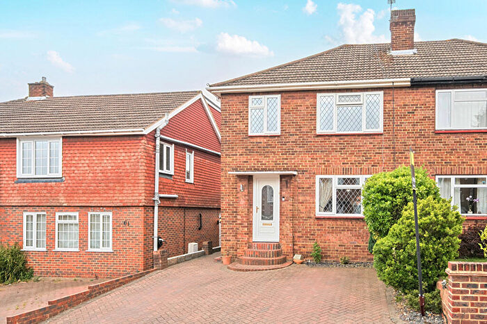 3 Bedroom Semi Detached House For Sale In Maxwell Gardens, Orpington, BR6