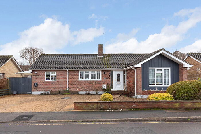 3 Bedroom Detached Bungalow For Sale In Roundway Park, Devizes, SN10