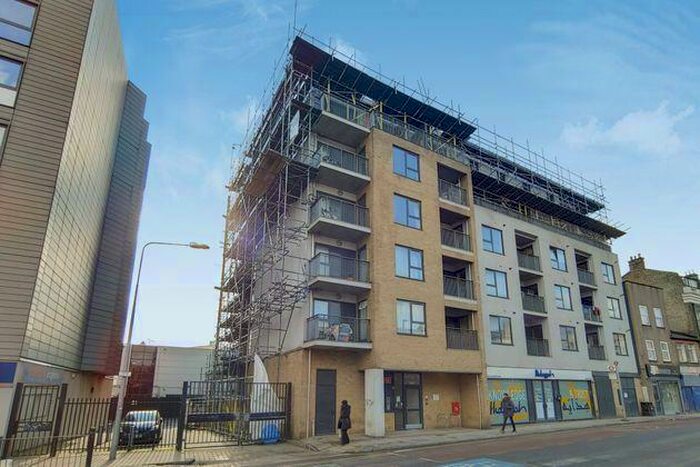 1 Bedroom Flat To Rent In Mikardo Court, Poplar High Street, Poplar, Blackwall, London, E14