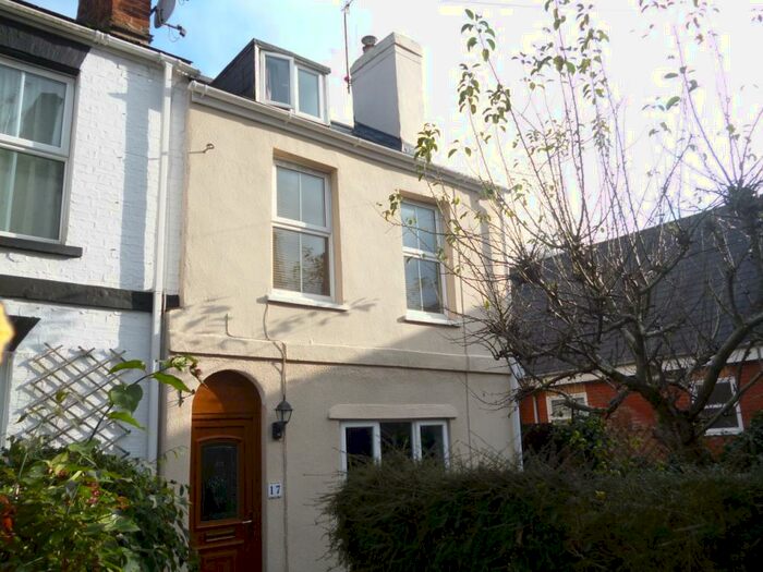 4 Bedroom House To Rent In Salem Place, Exeter, Devon, EX4