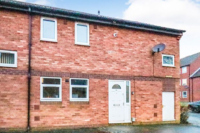 2 Bedroom Semi Detached House For Sale In Skoner Road, Norwich, NR5