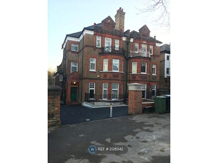 2 Bedroom Flat To Rent In Tulse Hill, London, SW2