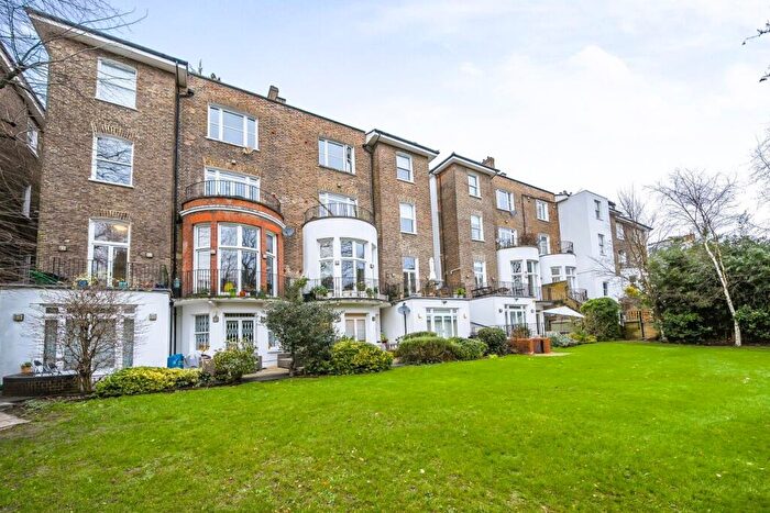 2 Bedroom Flat For Sale In Belsize Grove, Belsize Park, London, NW3