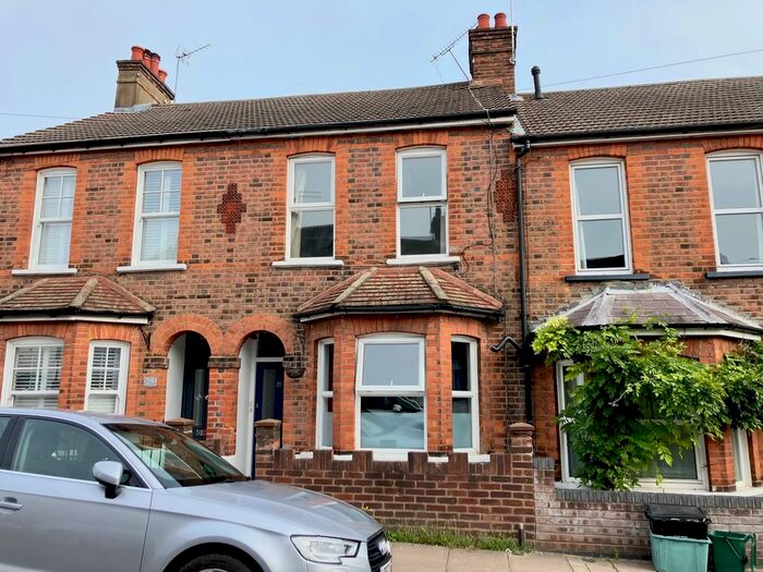 3 Bedroom Terraced House To Rent In Boundary Road, St Albans, AL1