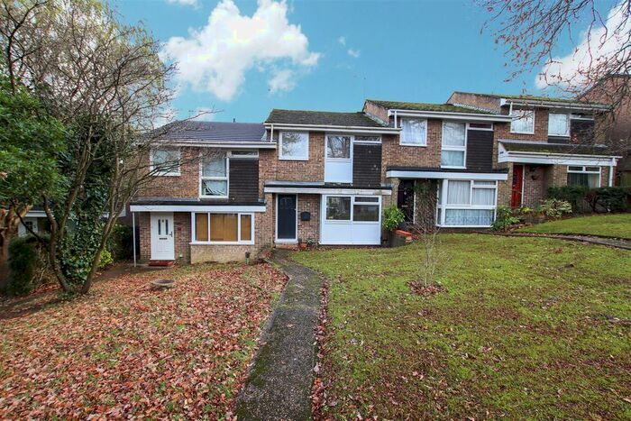 3 Bedroom Terraced House To Rent In Oakwood Drive, Southampton, SO16