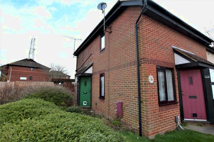 1 Bedroom Terraced House To Rent In Linacre Close, Didcot, OX11