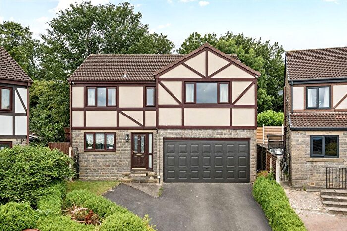 5 Bedroom Detached House For Sale In Regency Park Road, Pudsey, West Yorkshire, LS28