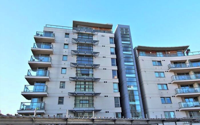 1 Bedroom Flat To Rent In Mercury Gardens, Romford RM1