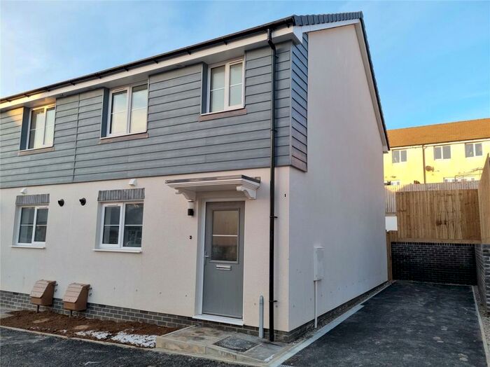 3 Bedroom Semi-Detached House To Rent In Launceston, Cornwall, PL15