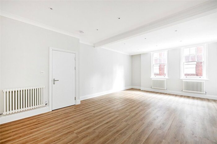 2 Bedroom Flat To Rent In Marylebone Street, Marylebone, London, W1G