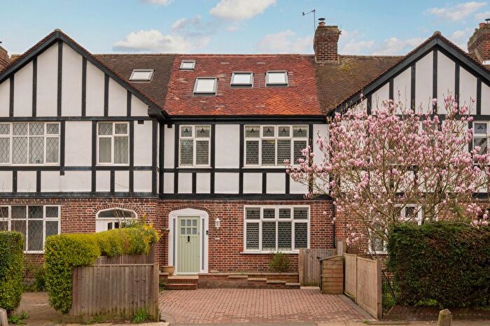 5 Bedroom Terraced House For Sale In Cannon Hill Lane, Raynes Park, SW20