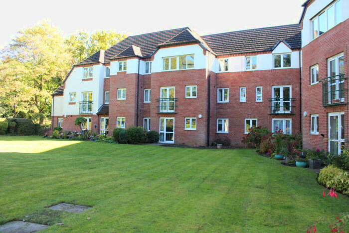 1 Bedroom Flat To Rent In HIghbury Court, Howard Road East, B13