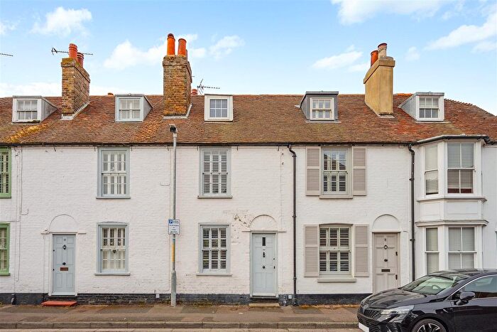 2 Bedroom Terraced House For Sale In Waterloo Road, Whitstable, CT5