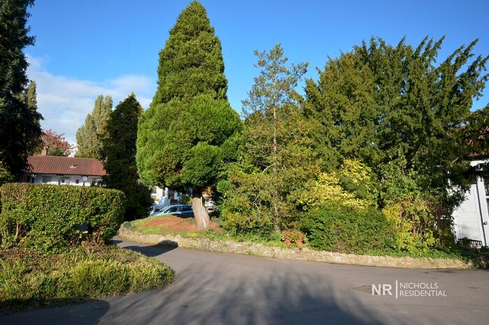 2 Bedroom Flat For Sale In Drummond Gardens, Christ Church Mount, Epsom, Surrey., KT19