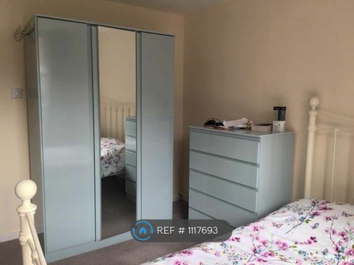 1 Bedroom Flat To Rent In Bowes Park, London, N22