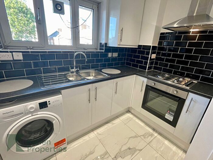 5 Bedroom Flat To Rent In Stanhope Street, London, NW1
