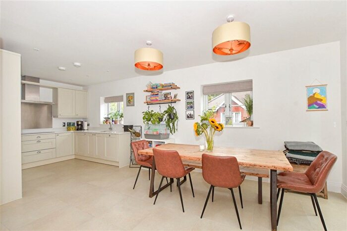 5 Bedroom Detached House For Sale In Clockfield, Turners Hill, West Sussex, RH10