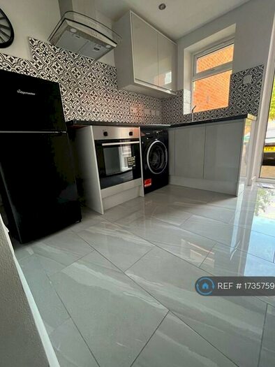 Studio To Rent In Boughton Monchelsea, Maidstone, ME17