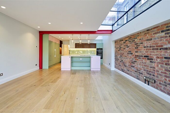 4 Bedroom Detached House To Rent In Highlever Road, London, W10