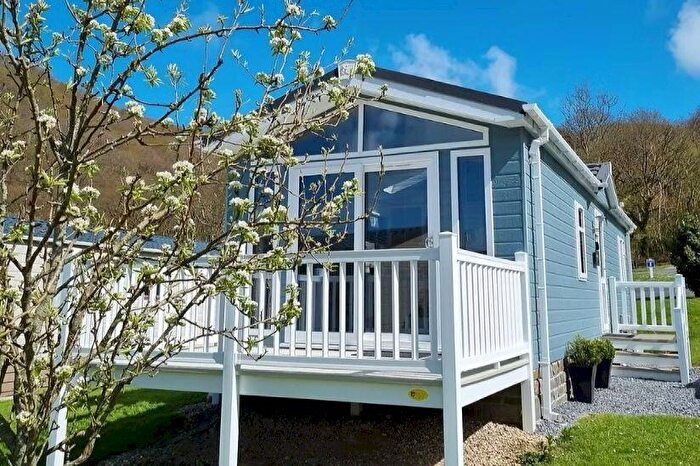 2 Bedroom Lodge For Sale In Woodlands Lodge Retreat, Gilfachrheda, New Quay, Ceredigion, SA45