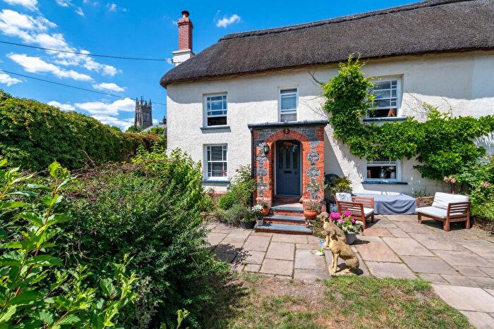 3 Bedroom Semi-Detached House For Sale In Hillside & Barn, Chittlehampton, EX37