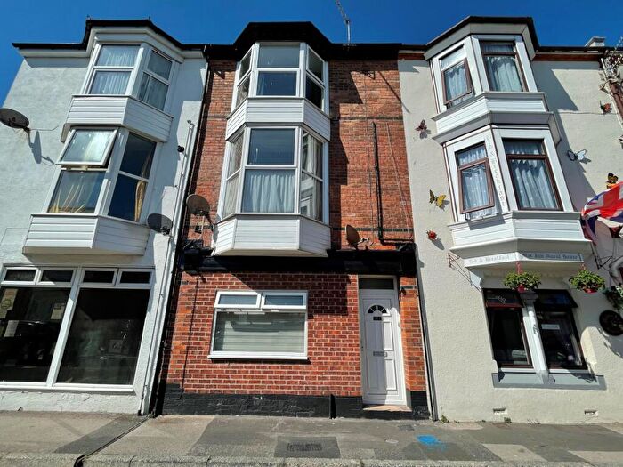1 Bedroom Flat To Rent In Weymouth, DT4