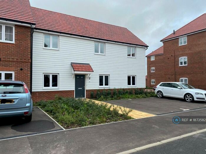 2 Bedroom Semi-Detached House To Rent In Dinmore Way, Didcot, OX11