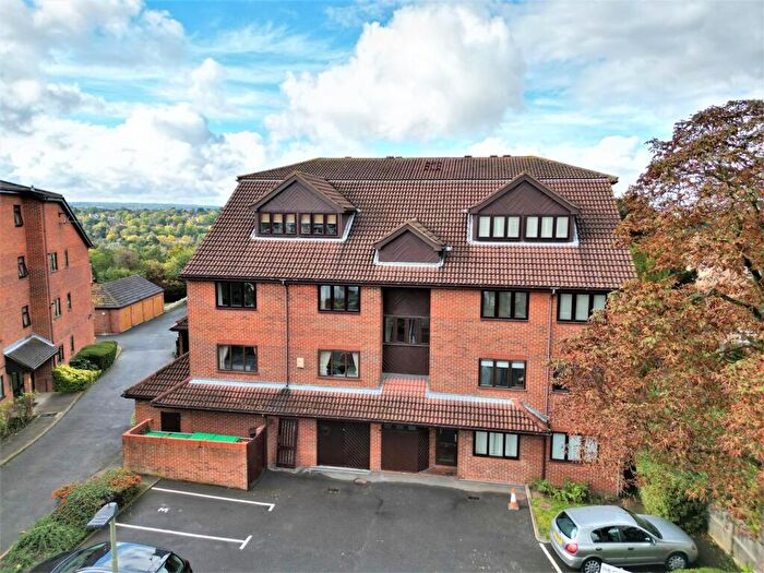 1 Bedroom Apartment To Rent In Oaklands Road, Bromley, BR1