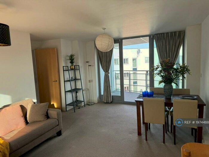 2 Bedroom Flat To Rent In Eugenia Road, London, SE16