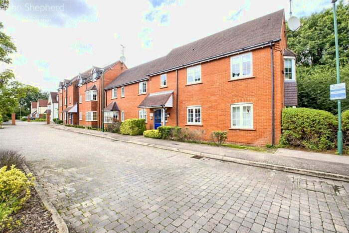 1 Bedroom Apartment To Rent In Foxley Drive, Catherine-de-Barnes, Solihull, West Midlands, B91