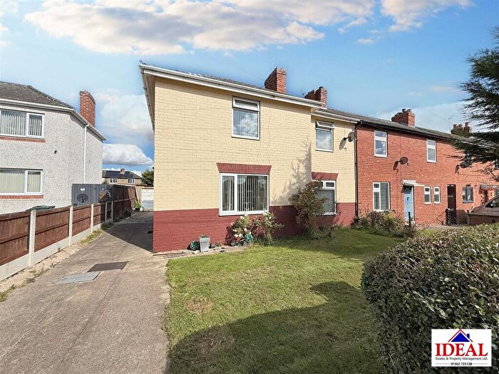 3 Bedroom End Of Terrace House For Sale In Laurel Terrace, Skellow, DN6