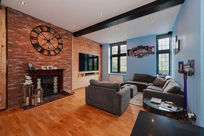 1 Bedroom Apartment To Rent In The Driftbridge, Epsom, KT17